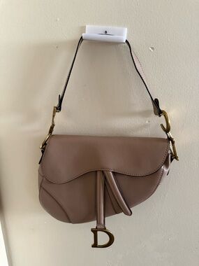 Women’s Saddle Shoulder Bag in Taupe with Gold Hardware